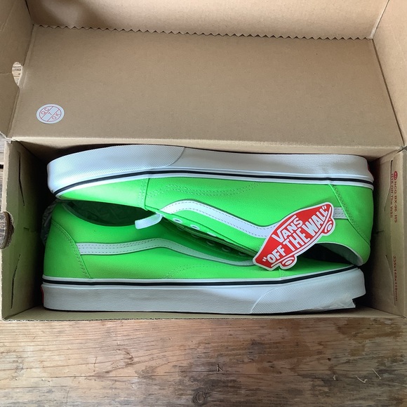 Men’s Vans Old Skool Neon NWT, size 11.5 - Green Gecko/Tr White - Picture 6 of 9